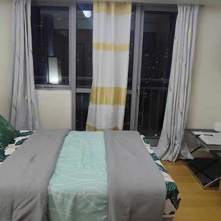Aveline Suites Elite Rockwell View Acqua Private Residences Near Rockwell Makati 马尼拉 外观 照片