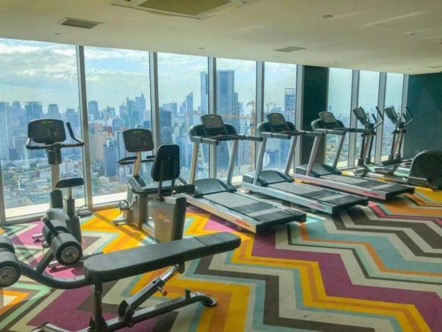 Aveline Suites Elite Rockwell View Acqua Private Residences Near Rockwell Makati 马尼拉 外观 照片