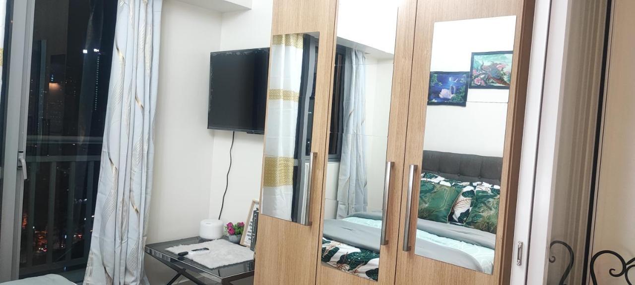 Aveline Suites Elite Rockwell View Acqua Private Residences Near Rockwell Makati 马尼拉 外观 照片